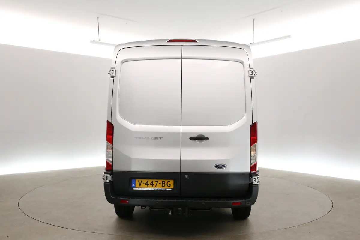 Ford Transit 2.0 TDCI L3H2: foto 27