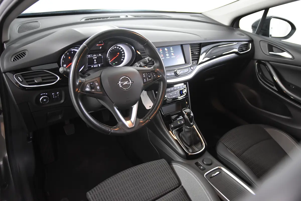 Opel Astra Sports Tourer 1.2 *1ste Eigenaar*Leer*Navigatie*: foto 2