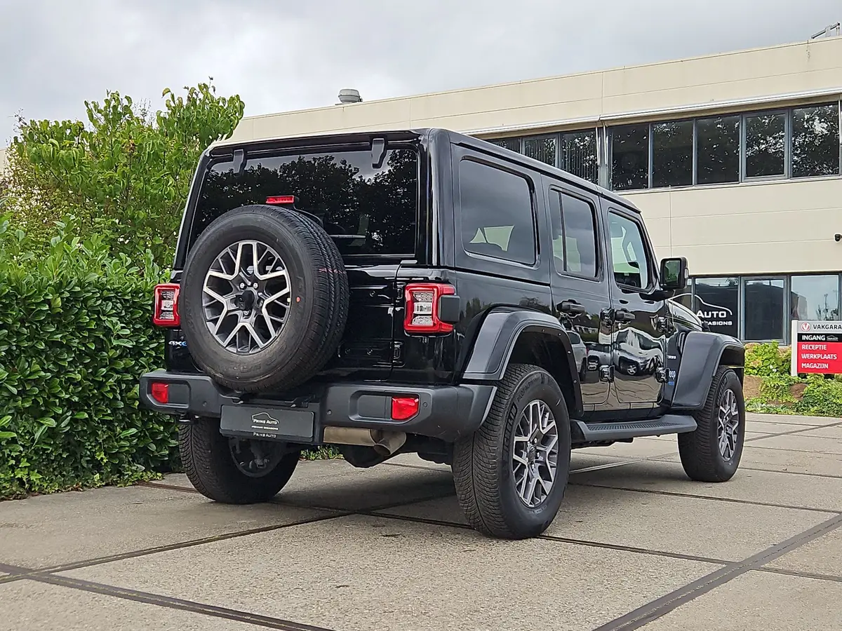 Jeep Wrangler Unlimited 4xe 380 Sahara: foto 2