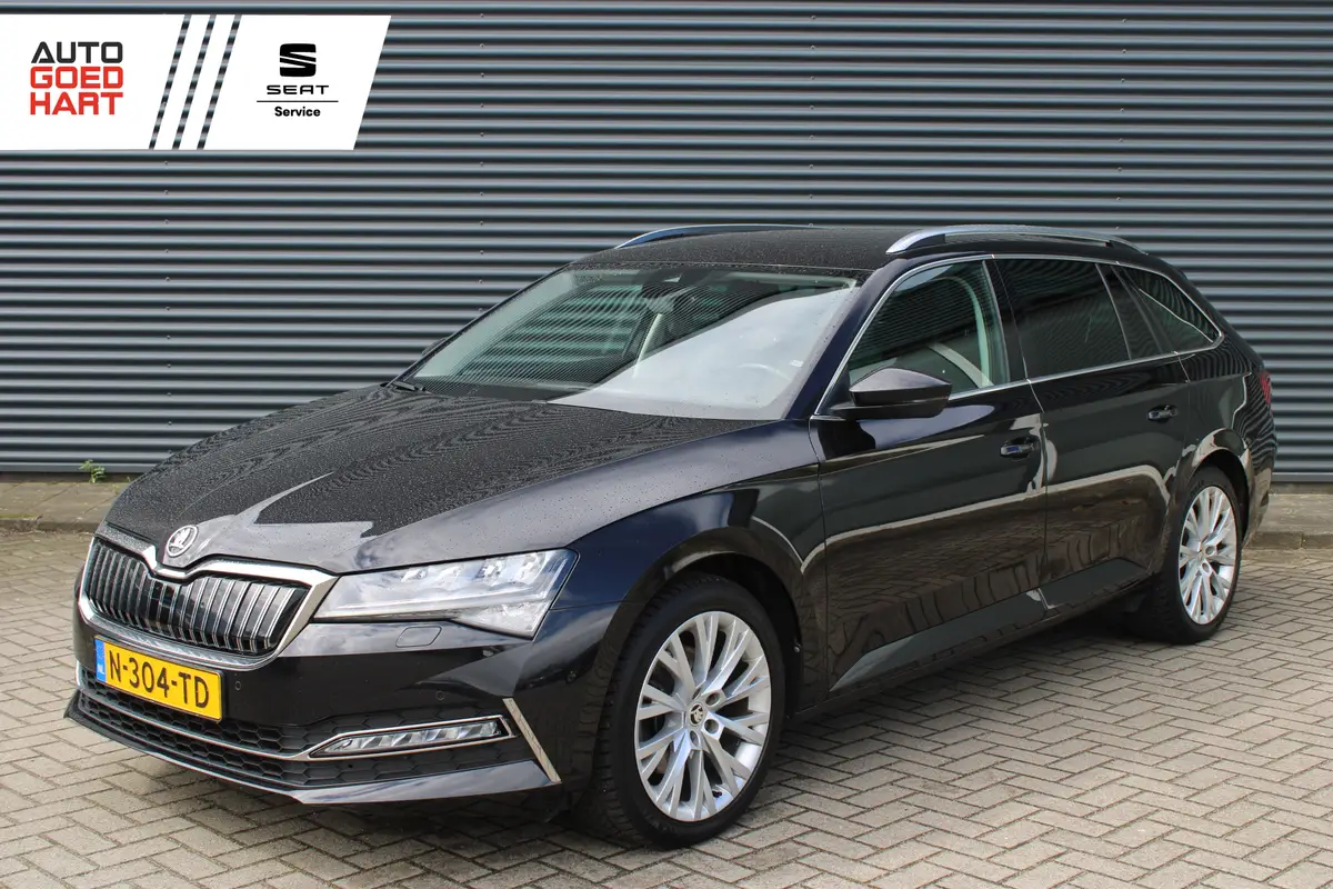 Škoda Superb Combi 1.4 TSI iV Business Virtual-Cockpit Afn.-trekhaak Memory-Stoelen Leer/Alcantara Carplay Camera: foto 1