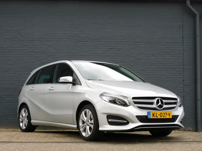 Mercedes-Benz B-Klasse 250 Ambition 2016 leasen bij DreamLease: foto 2