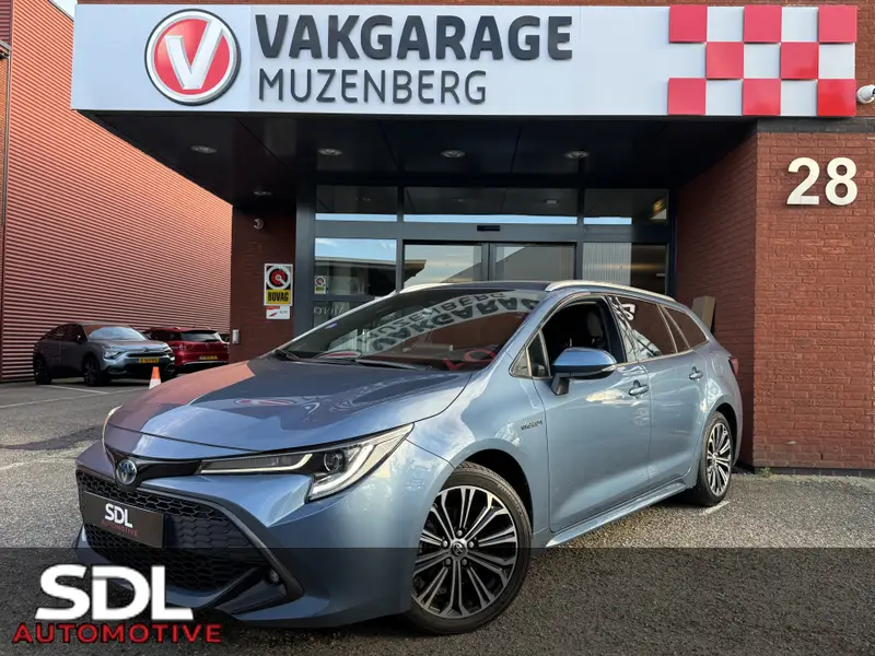 Toyota Corolla Touring Sports 1.8 Hybrid Dynamic // CAMERA // CLIMA // ADAPTIVE CRUISE // APPLE CARPLAY-ANDROID AUTO // 2020 leasen bij DreamLease: foto 1