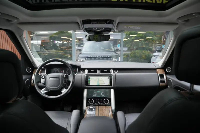 Land Rover Range Rover 5.0 V8 SC Autobiography 2018 leasen bij DreamLease: foto 2