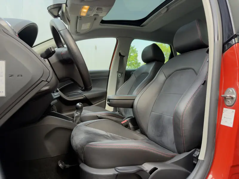 SEAT Ibiza 1.0 EcoTSI FR Connect, Panorama, Stoelverw, Seat Sound, 2016 leasen bij DreamLease: foto 2