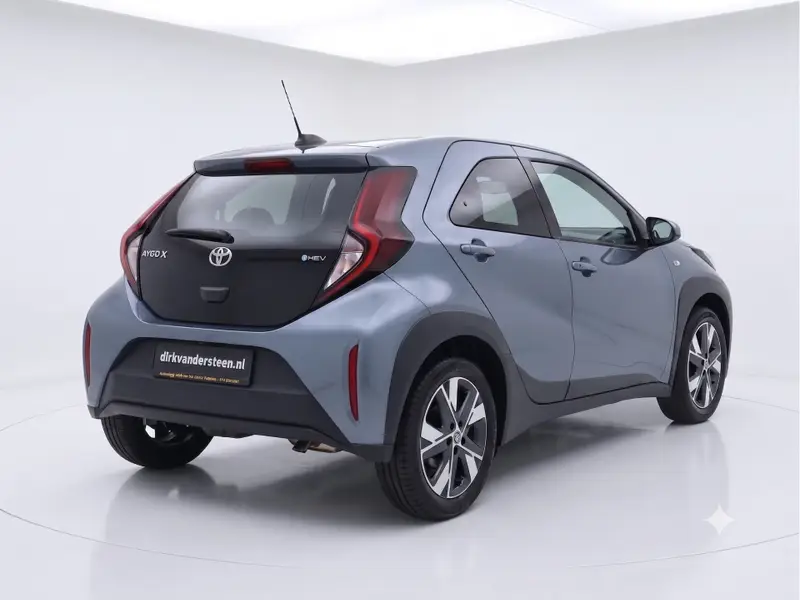 Toyota Aygo X Hybrid 115 play 2026 leasen bij DreamLease: foto 2
