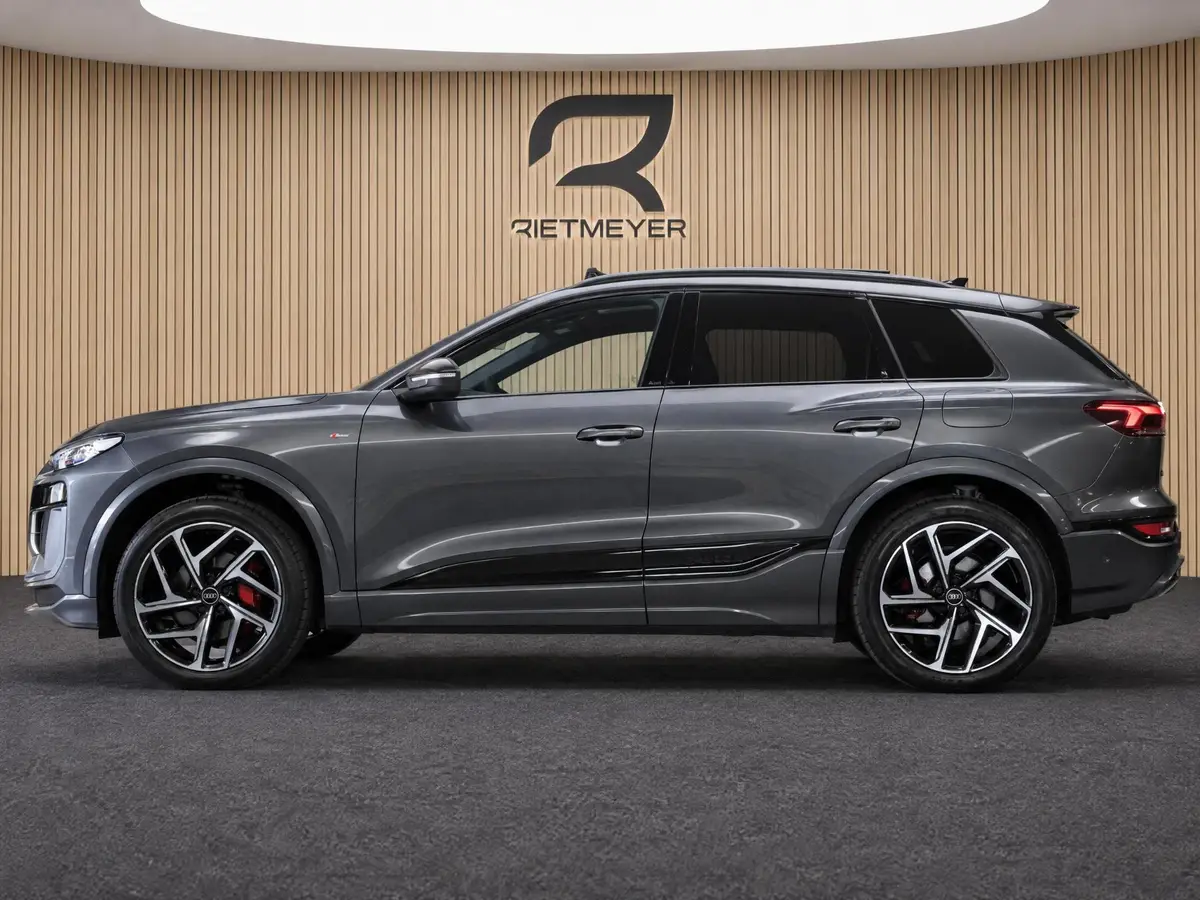 Audi Q6 e-tron edition performance 100 kWh: foto 2