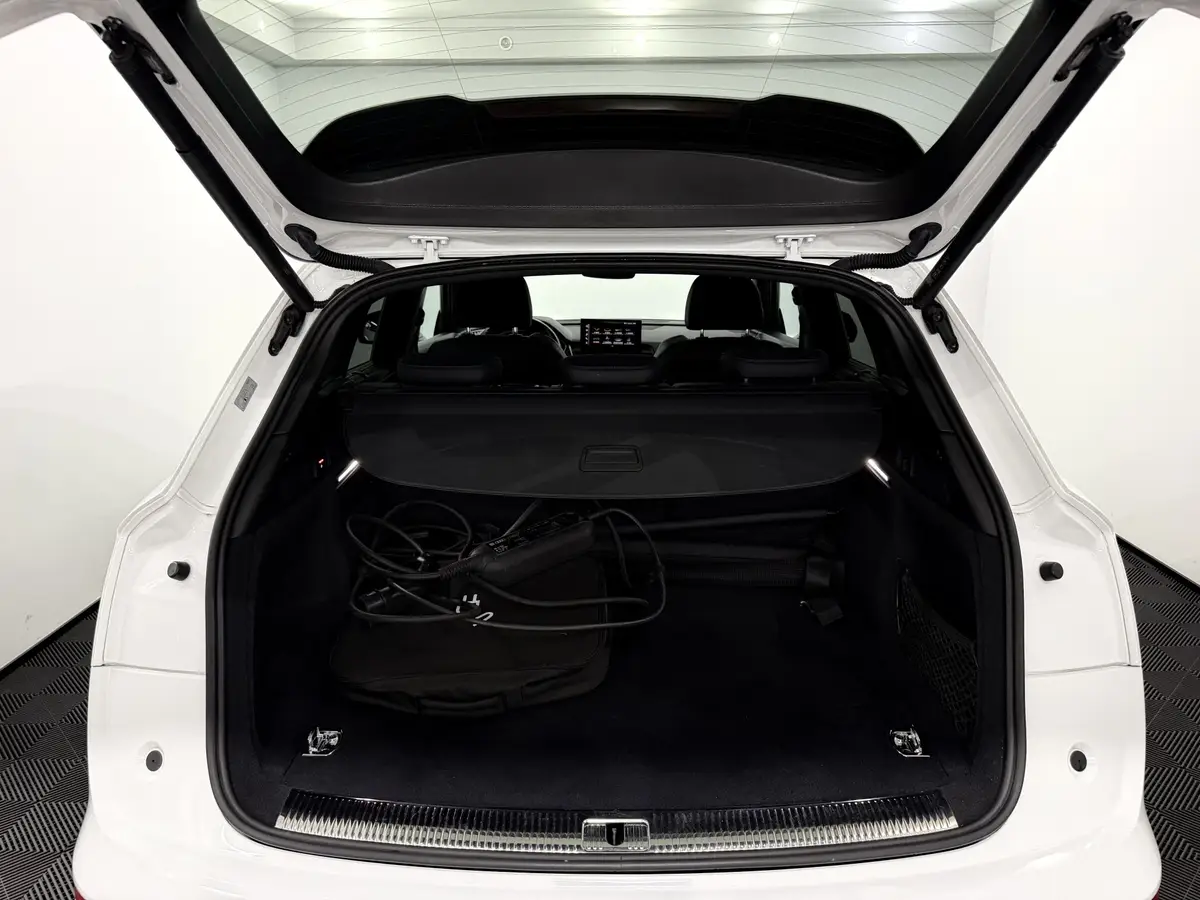 Audi Q5 55 TFSI e quattro Competition S-line: foto 37
