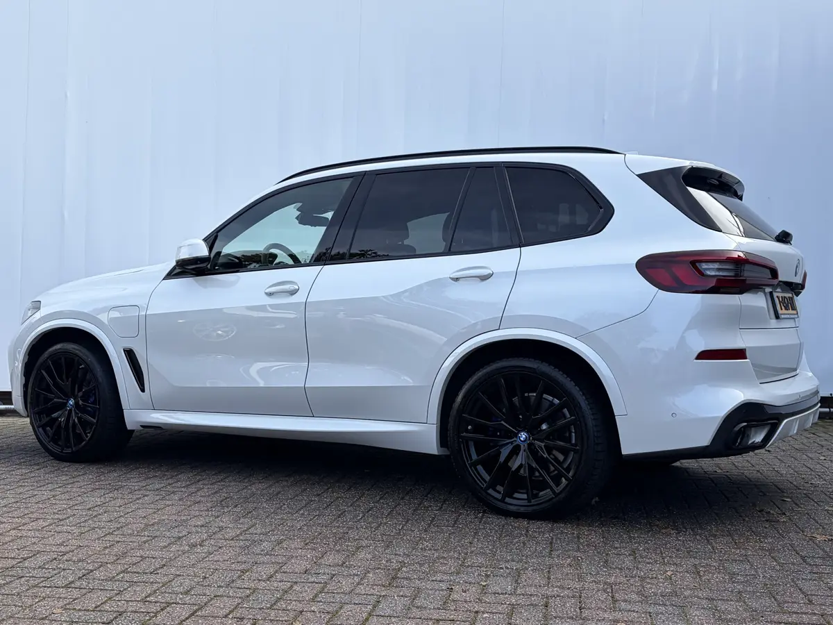 BMW X5 xDrive45e High Executive M-Sport 4WS Pano 22Inch HUD Elek.Trekhaak 98% SOH VOL!: foto 2