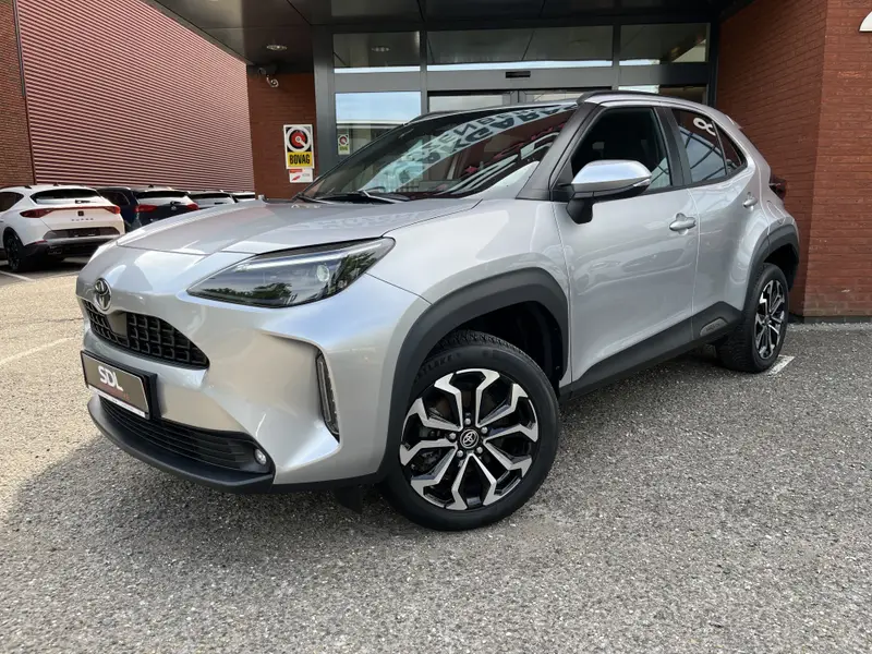 Toyota Yaris Cross 1.5 Hybrid 115 First Edition // ADAPT. CRUISE // KEYLESS // APPLE-ANDROID AUTO // CAMERA // STOELVERWARMING // 2025 leasen bij DreamLease: foto 2