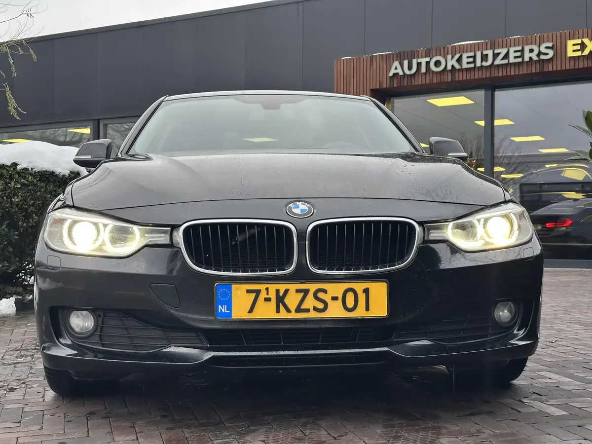 BMW 3 Serie 320i EfficientDynamics Edition High Executive: foto 2