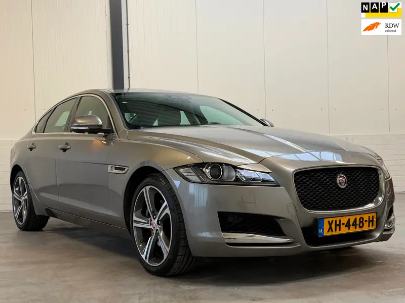 Jaguar XF 2.0 Portfolio|Org NL|Pano 2019 leasen bij DreamLease: foto 1