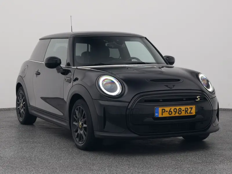 MINI Electric 2022 leasen bij DreamLease: foto 2