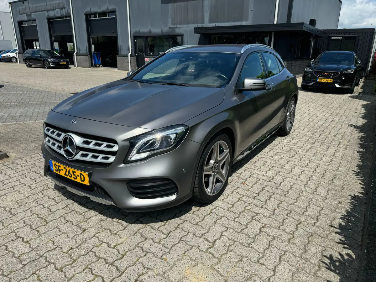 Mercedes-Benz GLA 200 d Business Solution AMG: foto 25
