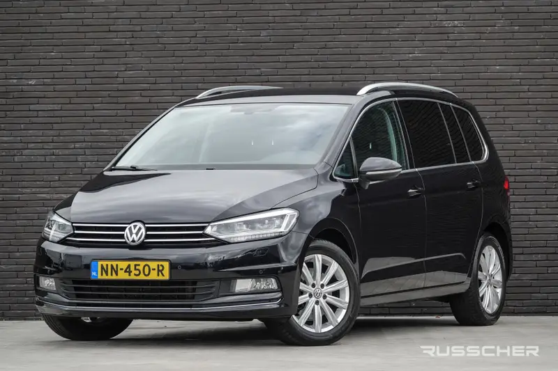 Volkswagen Touran 2.0Tdi 150Pk DSG6 | 7-Persoons | Highline | Achteruitrijcamera | Trekhaak | 17'' 2016 leasen bij DreamLease: foto 1