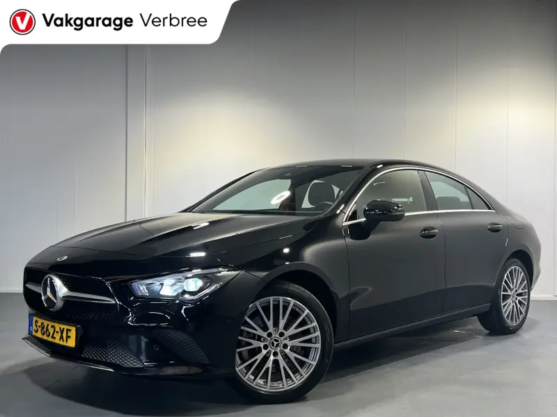 Mercedes-Benz CLA 250 e Luxury Line 2023 leasen bij DreamLease: foto 1