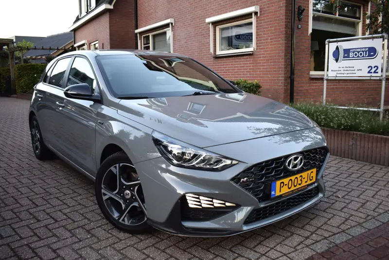 Hyundai i30 120 PK T-GDi MHEV N-LINE AUTOM/CRUISE/NAVI/CARPLAY/AIRCO-ECC/XENON/CAMERA/PDC/BLUETOOTH/LMW 17 INCH/STOEL VERW/USB 2020 leasen bij DreamLease: foto 2