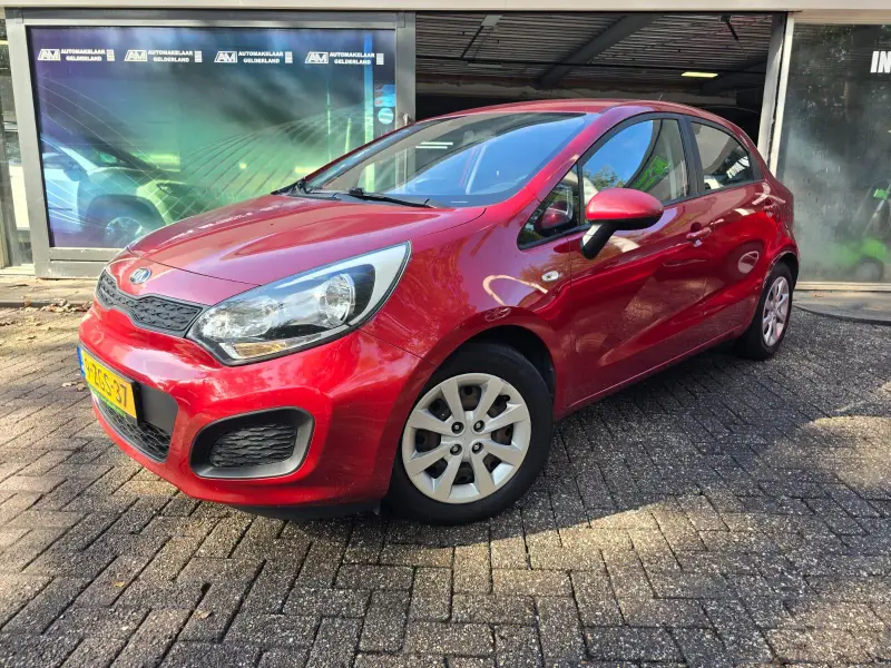 Kia Rio 1.2 CVVT ComfortLine | 1E EIGENAAR | 3/6 OF 12 2015 leasen bij DreamLease: foto 1