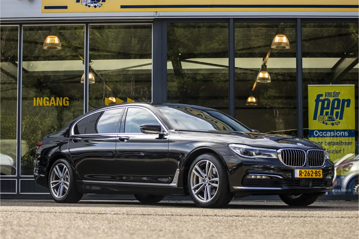 BMW 7 Serie 740Le iPerformance High Executive: foto 1