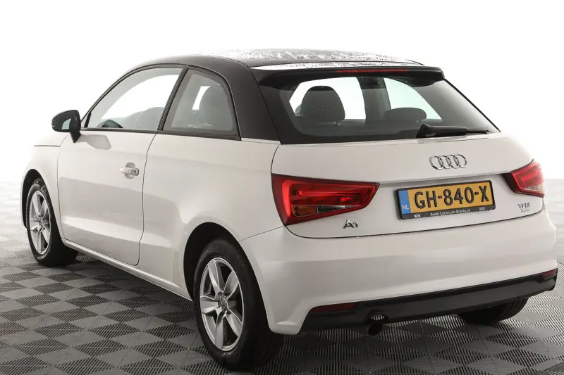 Audi A1 1.0 TFSI Pro Line *NAVI* 2015 leasen bij DreamLease: foto 2