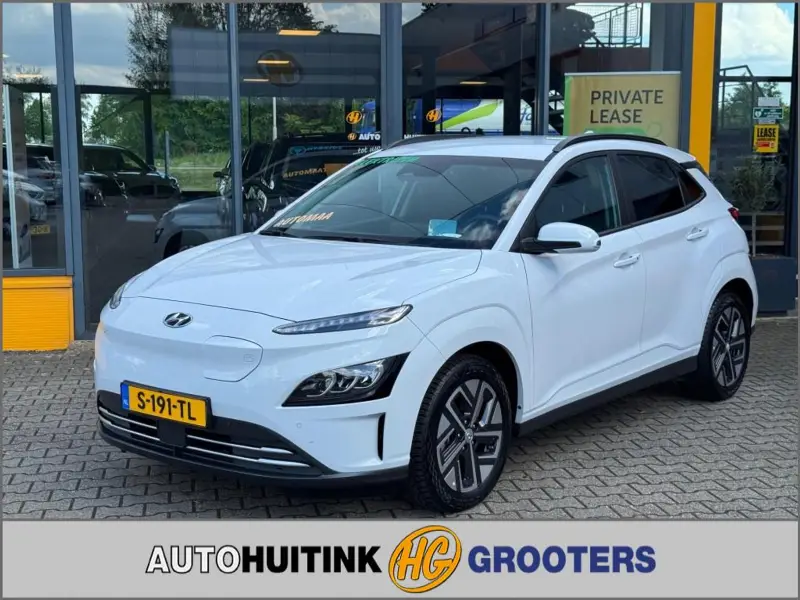 Hyundai Kona EV 64kWh Premium - Navi - camera - stoel/stuur verw. - head up 2021 leasen bij DreamLease: foto 1