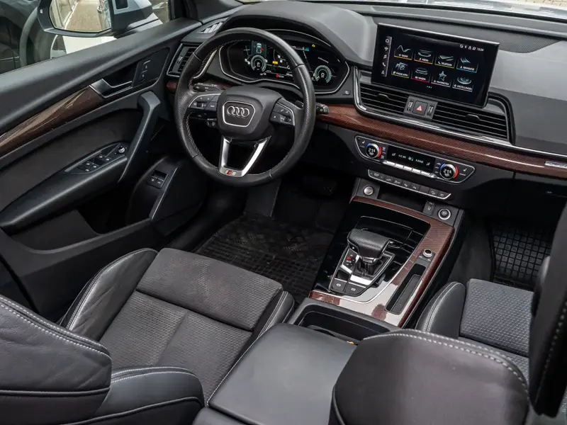 Audi Q5 55 TFSI e S-Line 2021 leasen bij DreamLease: foto 2