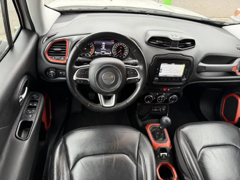 Jeep Renegade 1.4 MultiAir Opening Edition |Incl NW APK bij verkoop|N.A.P| 2015 leasen bij DreamLease: foto 2