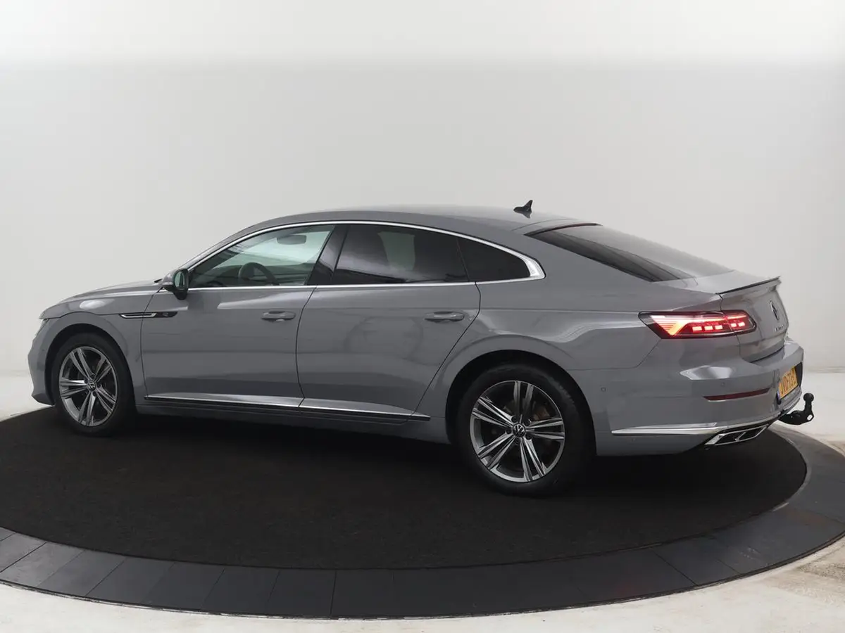 Volkswagen Arteon 1.4 TSI eHybrid R-Line Business+: foto 2
