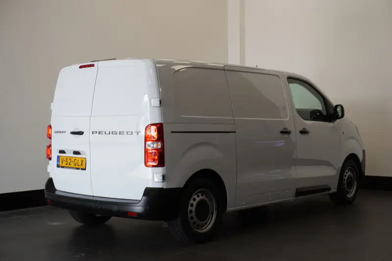 Peugeot Expert 1.5 BlueHDi 120PK L2 EURO 6 2024 leasen bij DreamLease: foto 2