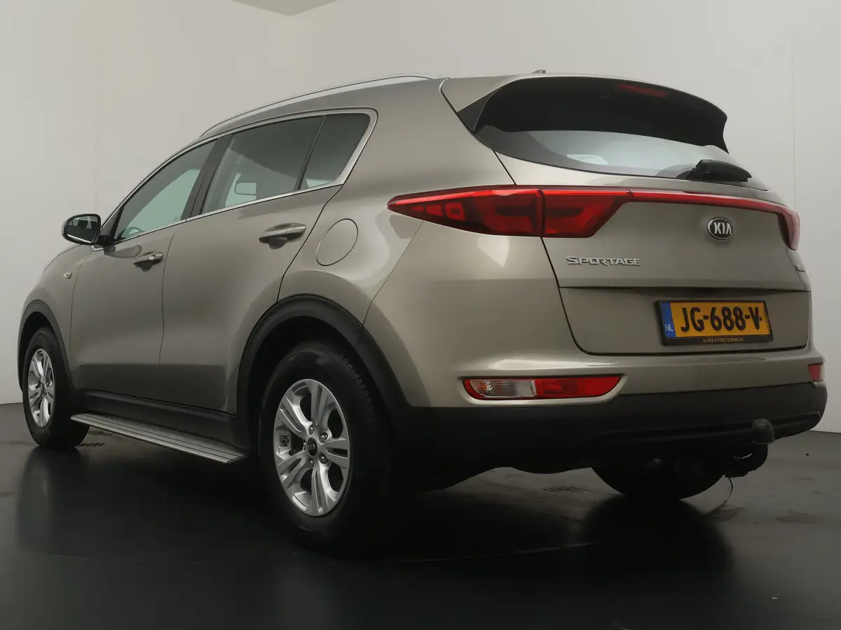 Kia Sportage 1.6 GDI ComfortLine Navigator 17"LM: foto 38