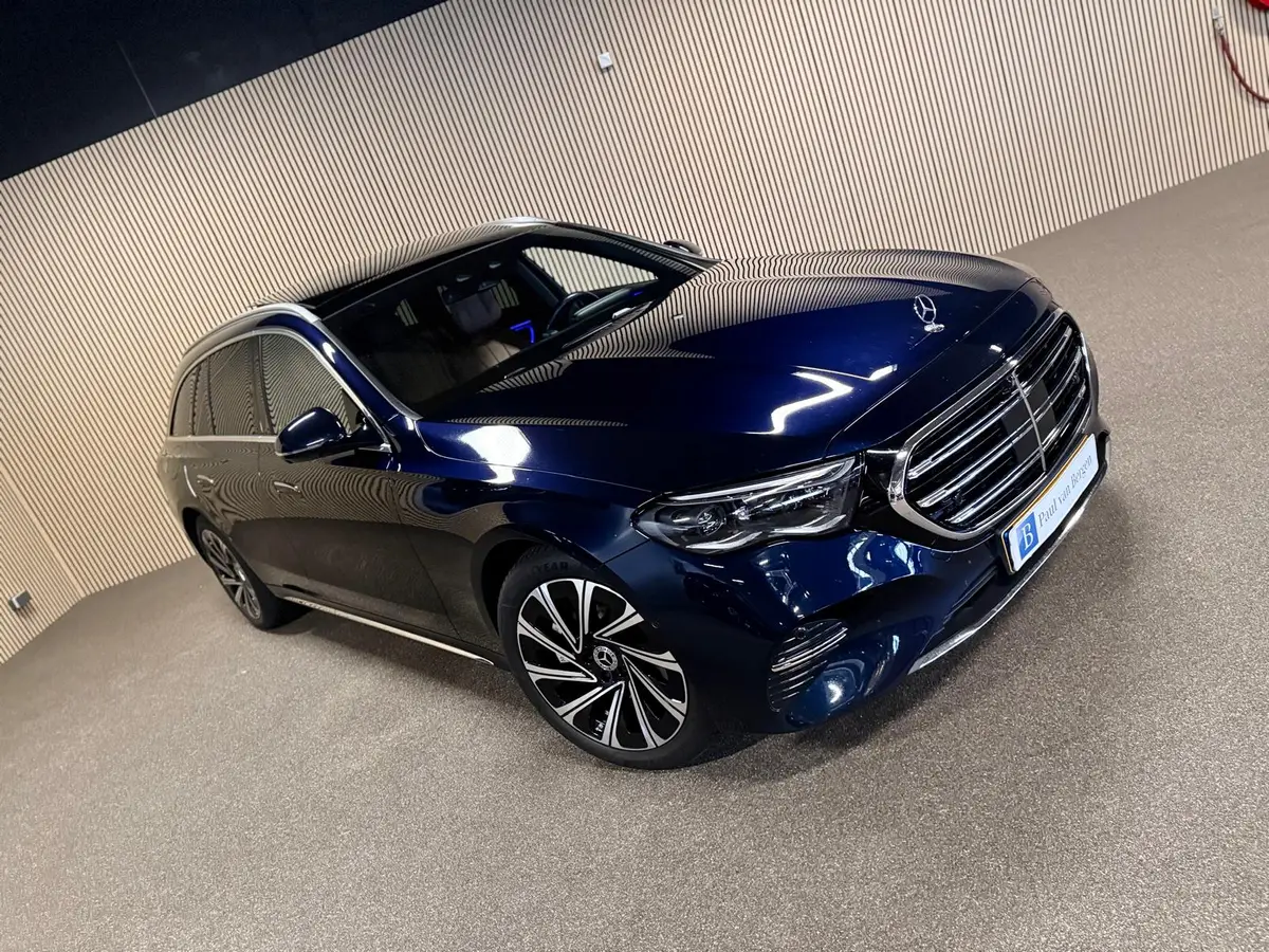 Mercedes-Benz E-Klasse Estate 300e Exclusive-HYPERSCREEN-PANORAMA-LUCHTVERING-MEMORY-SOUND-ZEER COMPLEET: foto 2