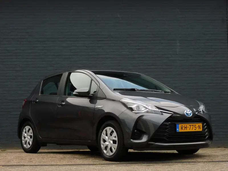 Toyota Yaris 1.5 Hybrid Aspiration 2017 leasen bij DreamLease: foto 2