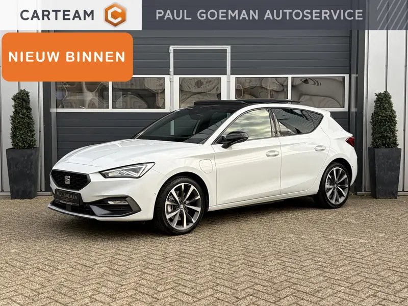 SEAT Leon 1.4 TSI eHybrid PHEV FR Business Intense 2020 leasen bij DreamLease: foto 1