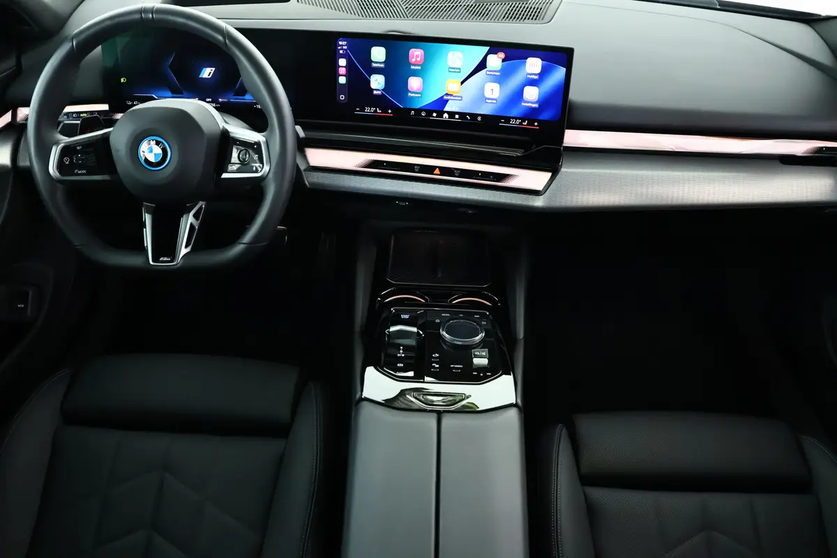 BMW i5 eDrive40 M Sport Edition 84 kWh: foto 47
