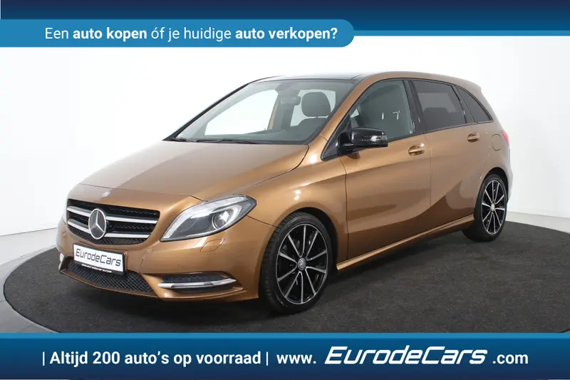 Mercedes-Benz B-Klasse 180 Ambition *Panoramadak*Leer*Navigatie* 2013 leasen bij DreamLease: foto 1