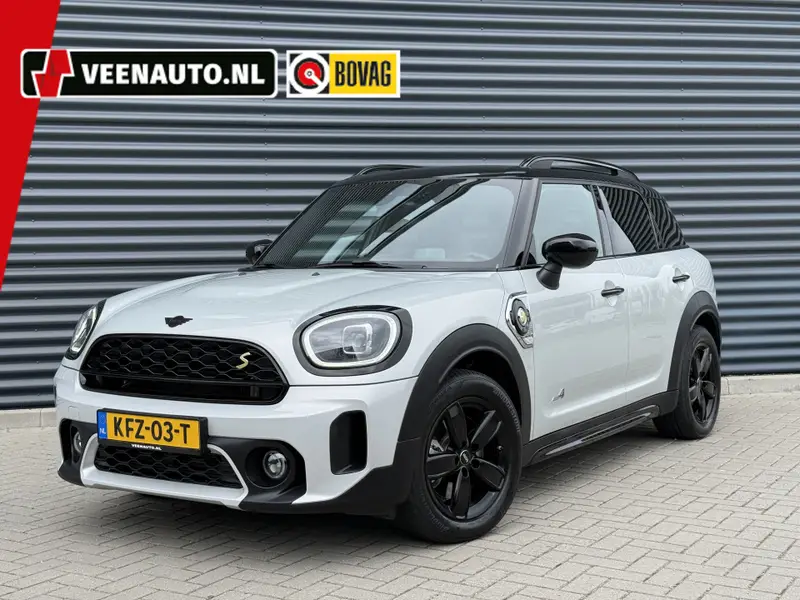 MINI Countryman 2.0 Cooper SE ALL4 2022 leasen bij DreamLease: foto 1