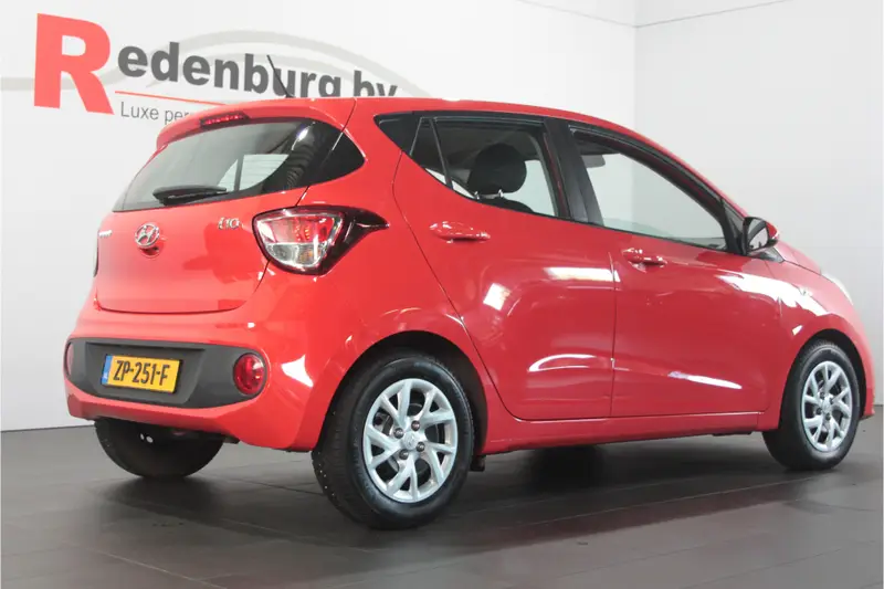 Hyundai i10 1.0i Comfort 2019 leasen bij DreamLease: foto 2