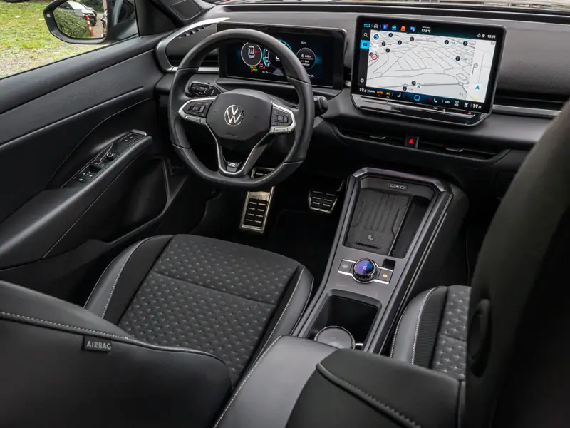 Volkswagen T-Roc 1.5 R-Line Edition 2026 leasen bij DreamLease: foto 2