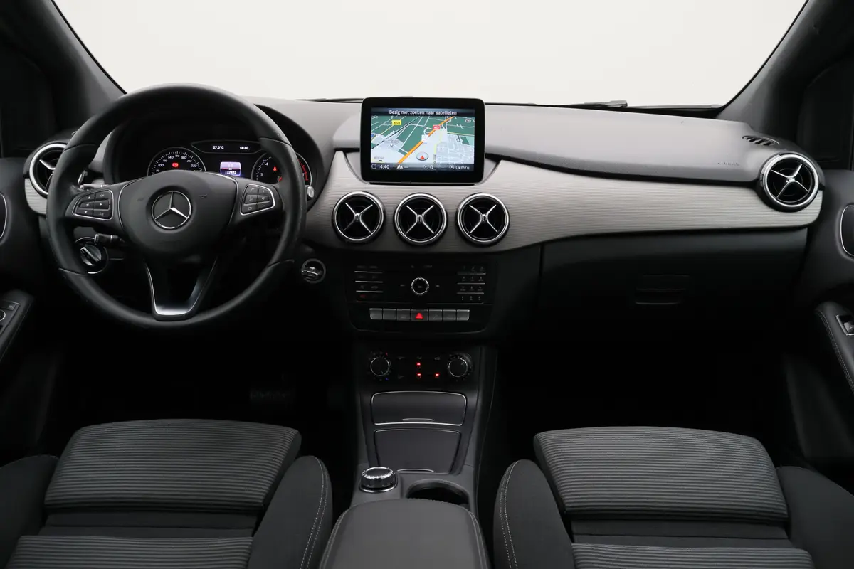 Mercedes-Benz B-Klasse 180 Business Solution: foto 2