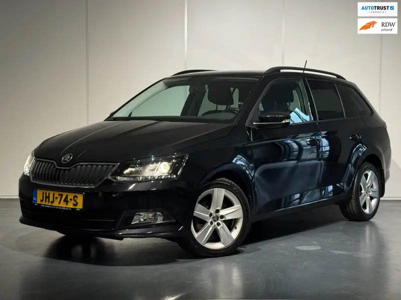 Škoda Fabia 1.2 TSI Style DSG /Airco/ACC/Keyless/PDC/LED/LMV/Trekhaak 2017 leasen bij DreamLease: foto 1