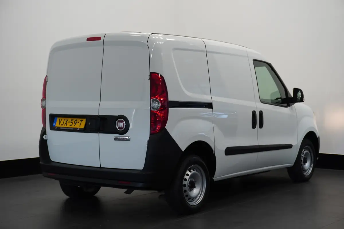 Fiat Doblò Cargo 1.3 MJ EURO 6: foto 2