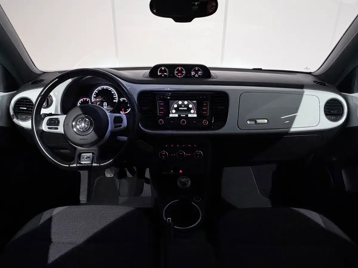 Volkswagen Beetle 1.4 TSI Sport Cup Edtion R-Line /Clima/Cruise/PANO/PDC/NAVI/LMV: foto 2
