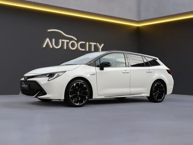 Toyota Corolla Touring Sports 2.0 Hybrid GR-Sport 184PK | Adaptive Cruise | Camera 2021 leasen bij DreamLease: foto 1