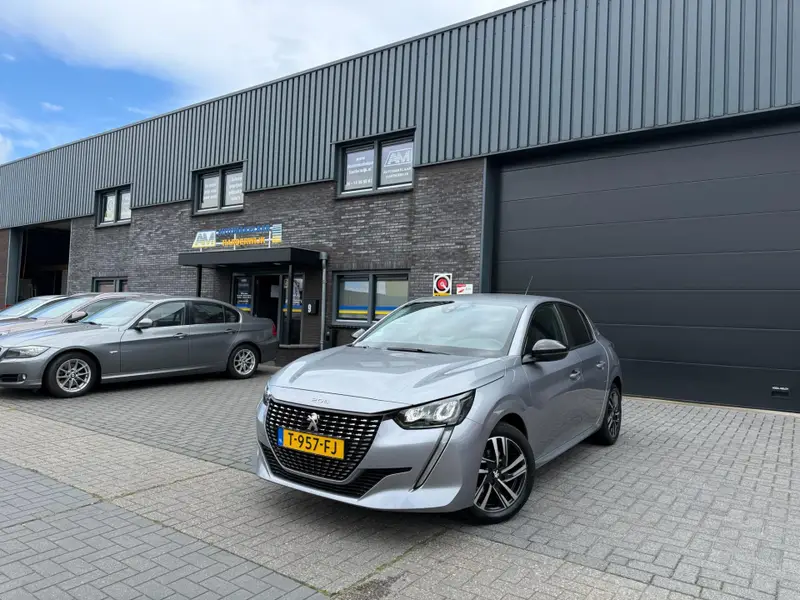 Peugeot 208 75PK Style 2023 leasen bij DreamLease: foto 2