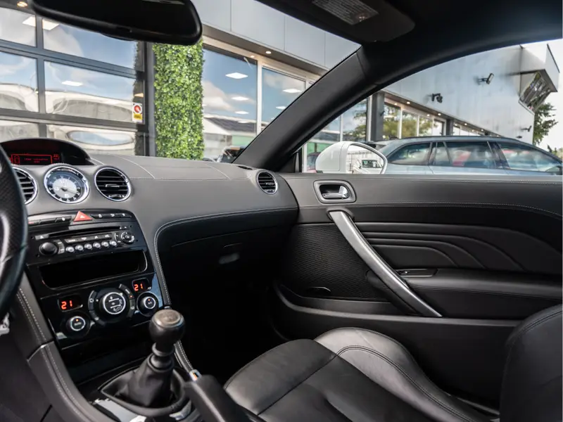 Peugeot RCZ 1.6 THP Onyx 2014 leasen bij DreamLease: foto 2