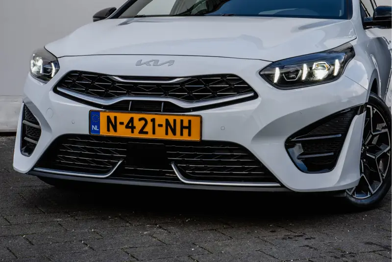 Kia ProCeed 1.0 T-GDi 120pk GT-PlusLine 2021 leasen bij DreamLease: foto 2