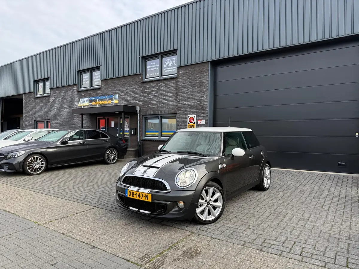 MINI 3-Deurs 2.0 Cooper SD Monte Carlo: foto 2