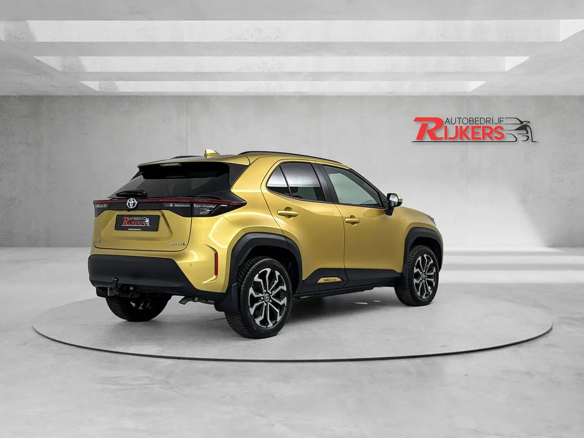 Toyota Yaris Cross 1.5 Hybrid Dynamic Panoramadak,Trekhaak,PDC V+A,Camera,Apple Carplay,Stoelverwarming: foto 2