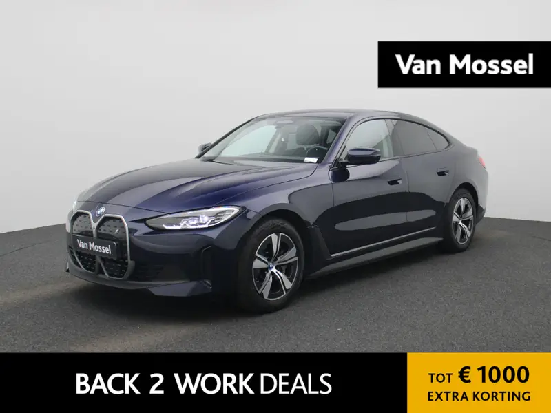 BMW i4 eDrive40 2023 leasen bij DreamLease: foto 1