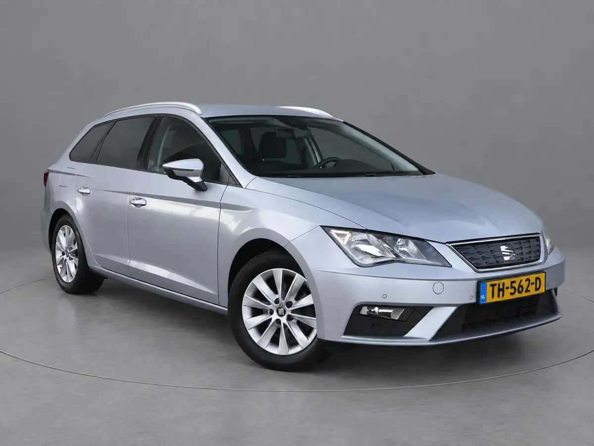 SEAT Leon ST 1.0 EcoTSI Style Business Intense: foto 2
