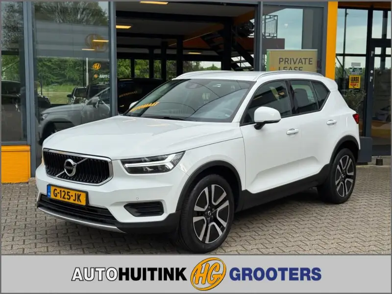Volvo XC40 1.5 T3 Momentum Pro - camera - navi - elec achterklep 2019 leasen bij DreamLease: foto 1